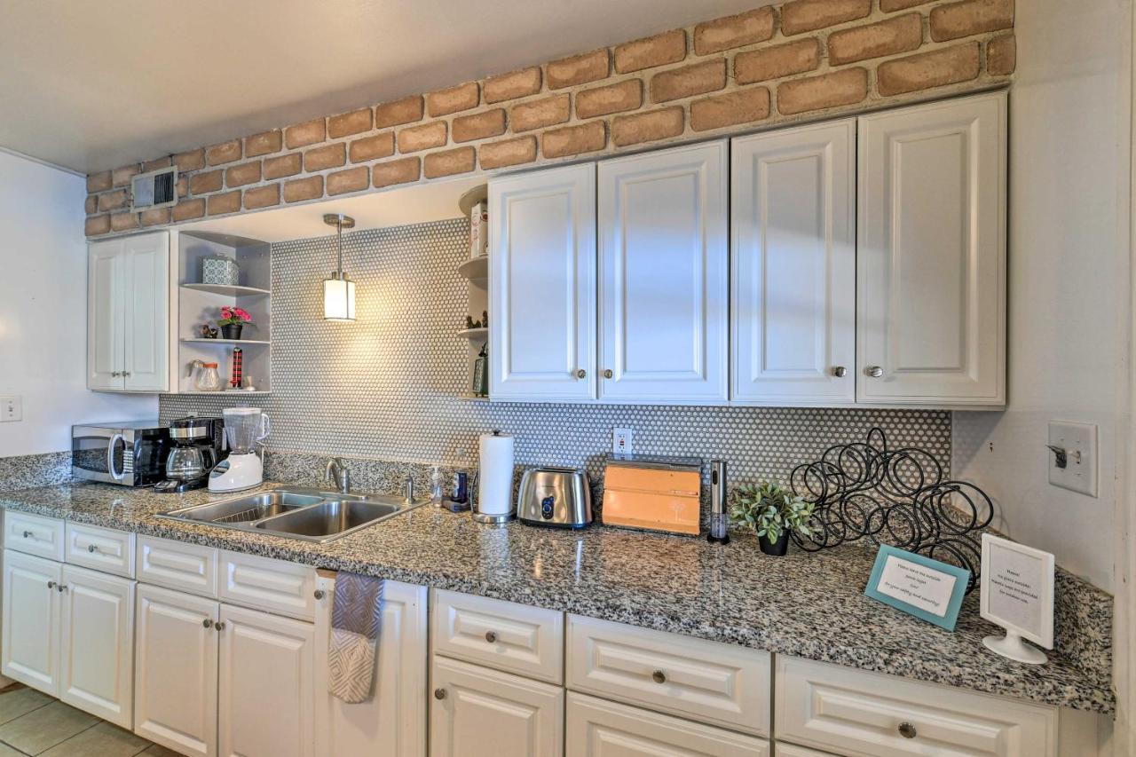 Vintage Las Vegas Oasis Less Than 3 Mi To The Strip! Ngoại thất bức ảnh